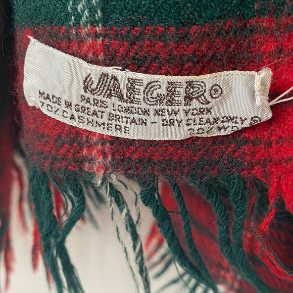 Plaid Scarf with Fringe - Picture 2 of 3